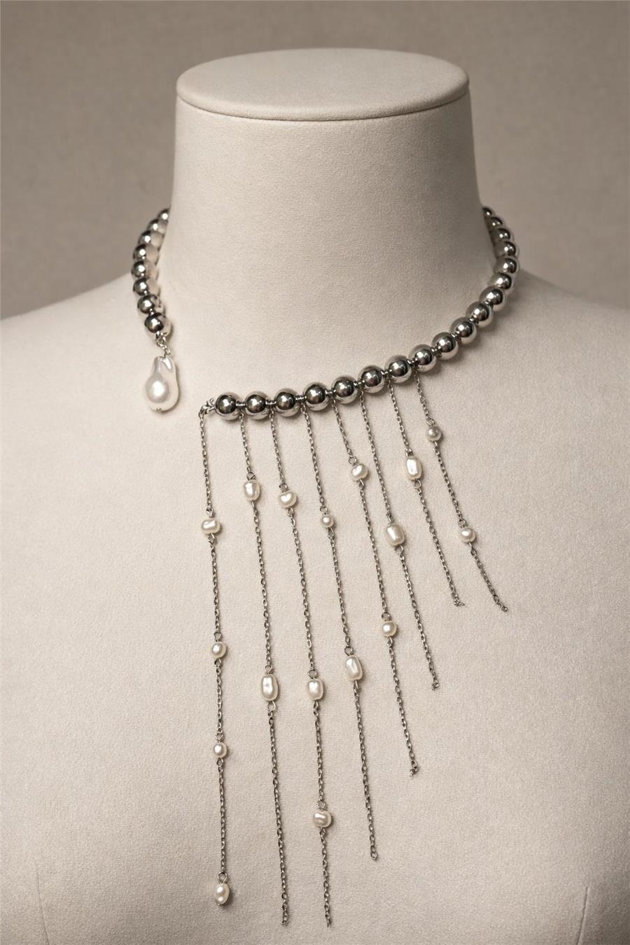 Hailey Sallantılı İnci Gümüş Renk Boncuklu Kolye